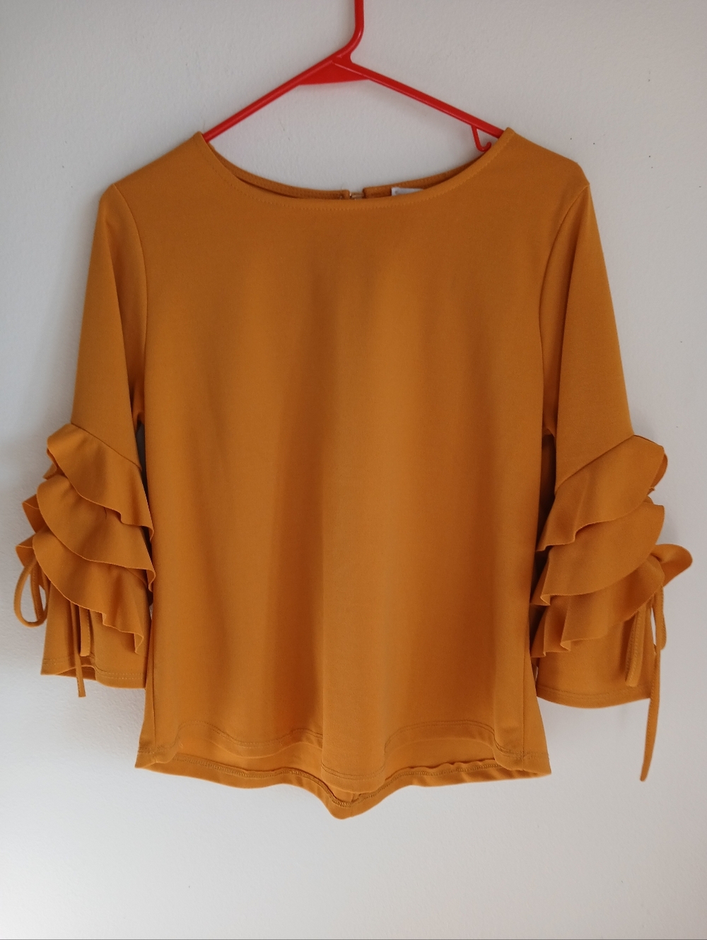 Made In Italy Mustard Top